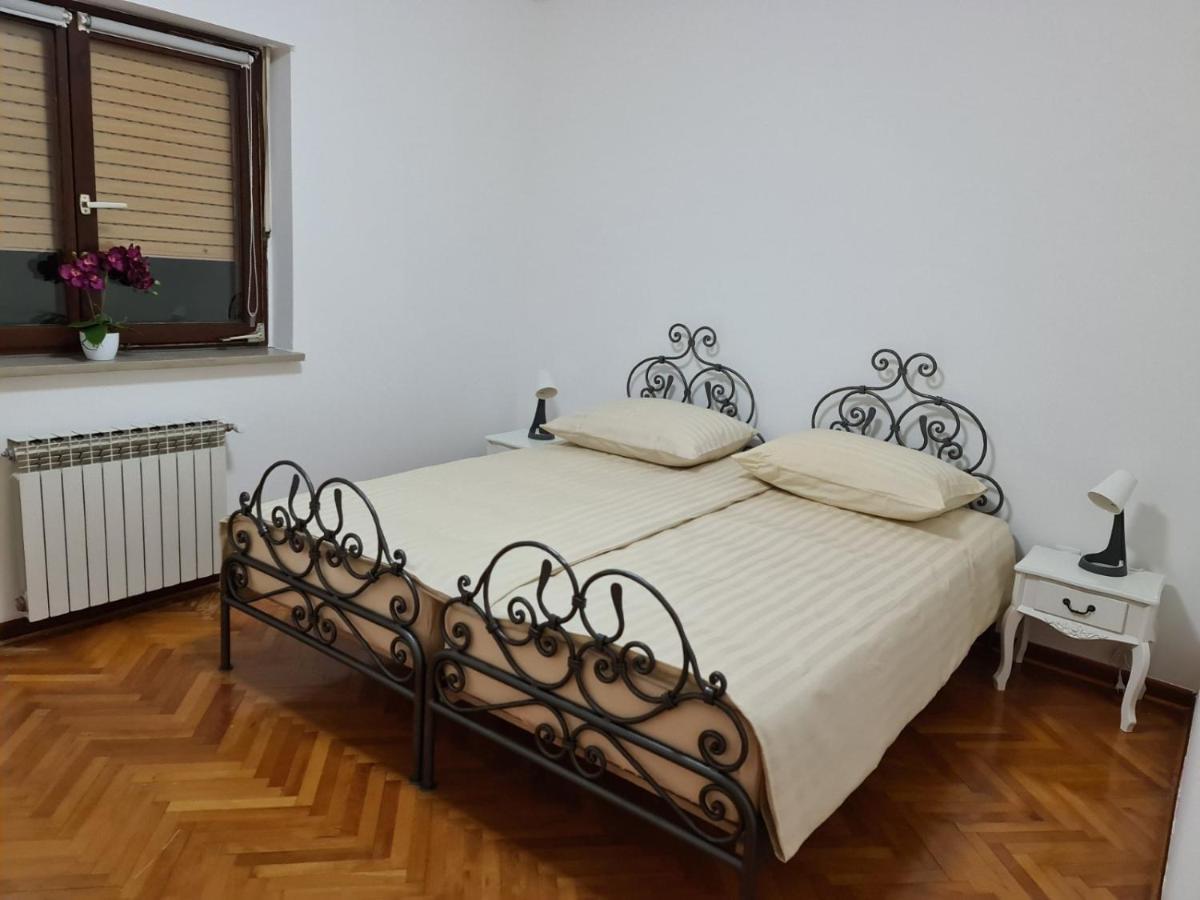 Amore Koper Apartment Екстериор снимка